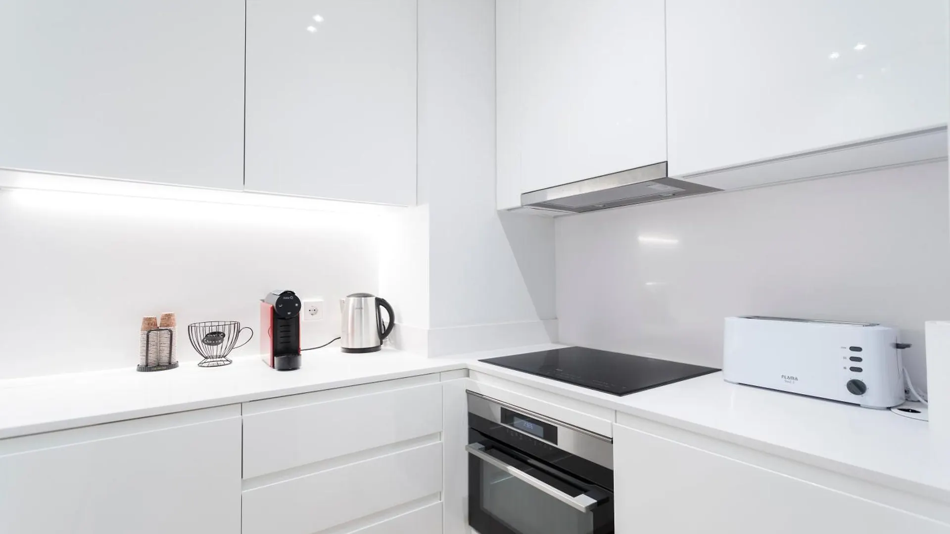 Boulevard Lisbon Bedrooms Πανσιόν